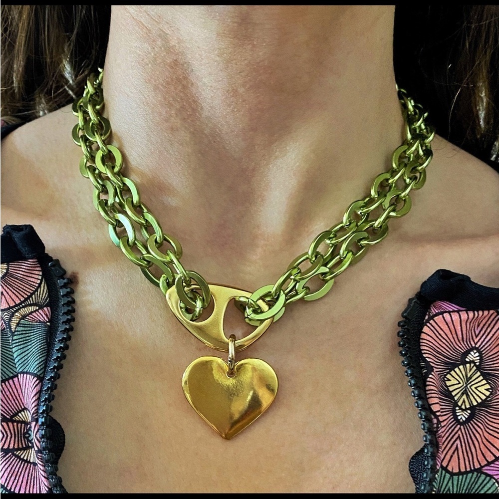 Gold‎ heart Y2k chain necklace , 2000s nostalgia, chunky trendy necklace - Picture 2 of 9